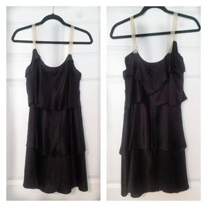 Vera Wang Tiered Dress